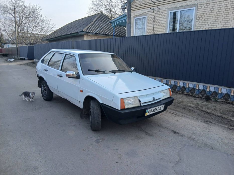 Продам автомобіль ваз 2109