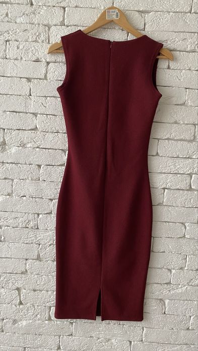 Сукня силуетна розмір С-М