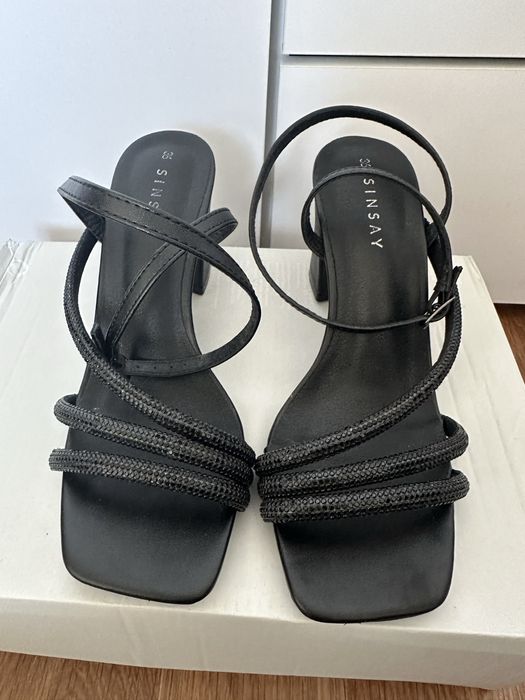 Босоніжки sinsay 36 розмір