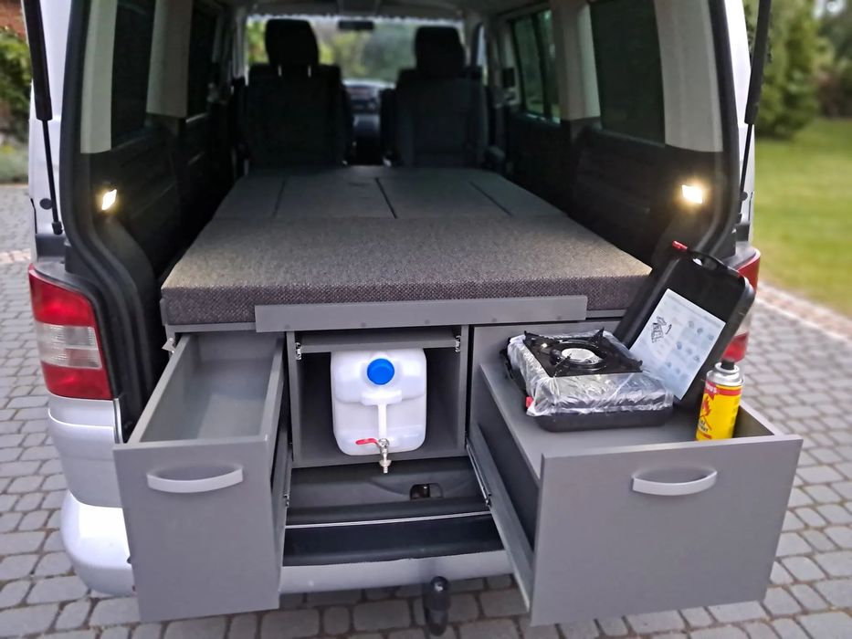 Volkswagen Multivan Kamper 2.5 176KM z Niemiec