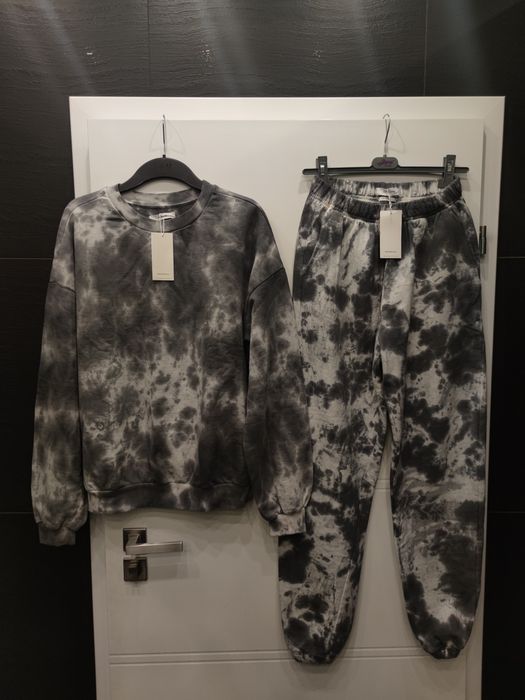 Bluza i spodnie Reserved z efektem tie-dye. Nowe, a TANIEJ