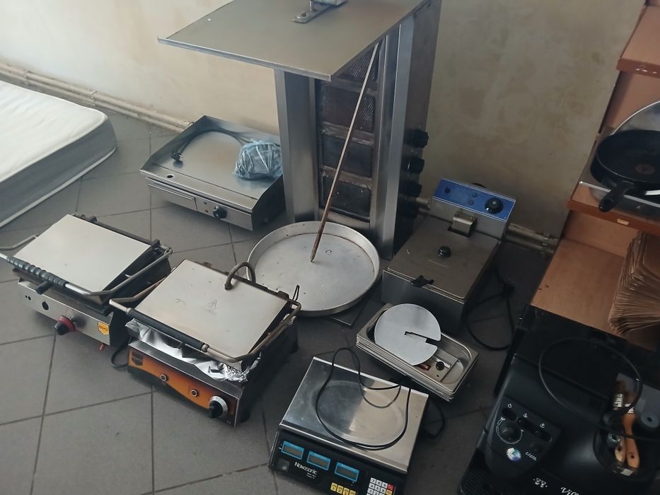 Фасфуд.гриль.кавомашина.шаурма.кебаб