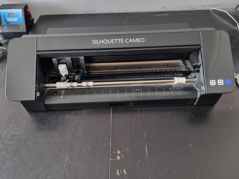 Plotter de corte silhouette Cameo 4