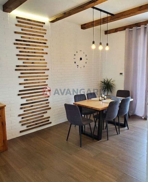 Продається будинок в гарній локації за  вигідною ціною