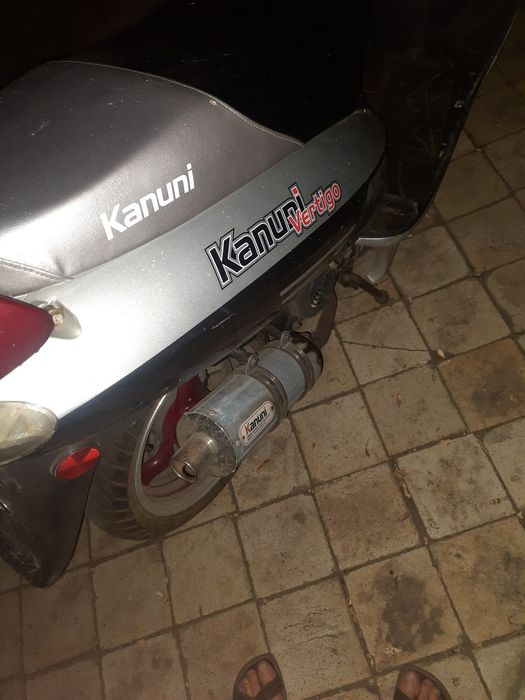 Продам скутер срочно