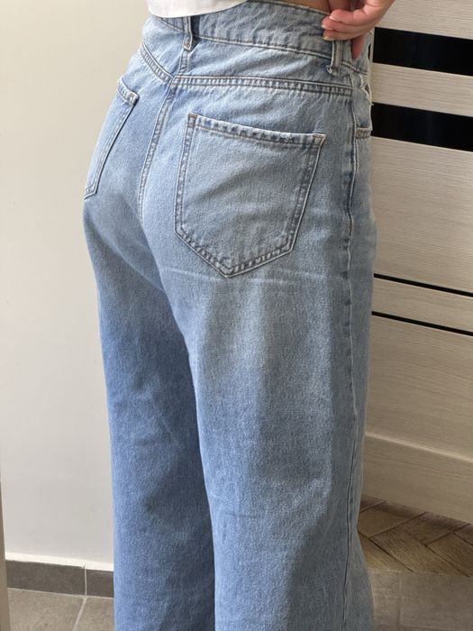 Продаю джинси бренду reserved