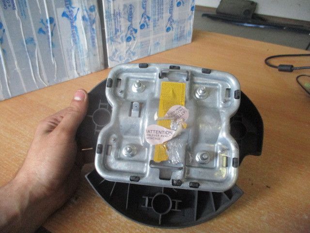 Airbag do volante RENAULT Clio III (BR0/1, CR0/1)