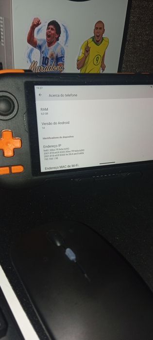 consola portátil baseada em Android 14,