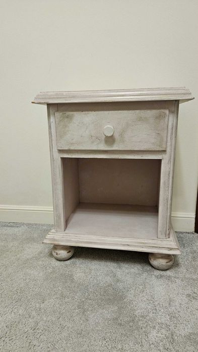 Szafka nocna shabby chic