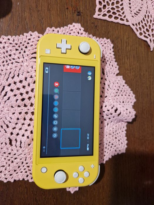 Nintendo Switch Lite Yellow