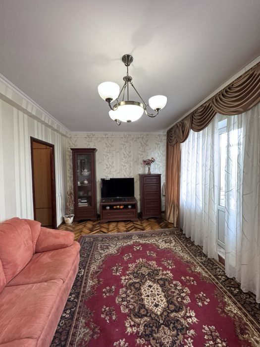 Продаётся 2 ком.кв.ул. Запорожская в Александровском районе!