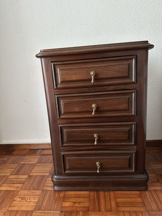 Quarto de casal em mogno - usado (ler até ao fim)