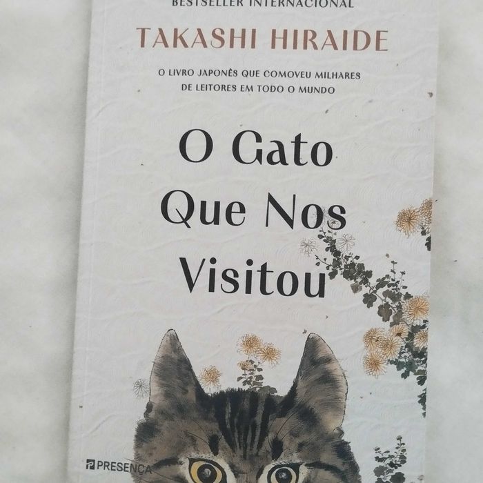 Livro "O Gato Que Nos Visitou" - Takashi Hiraide
