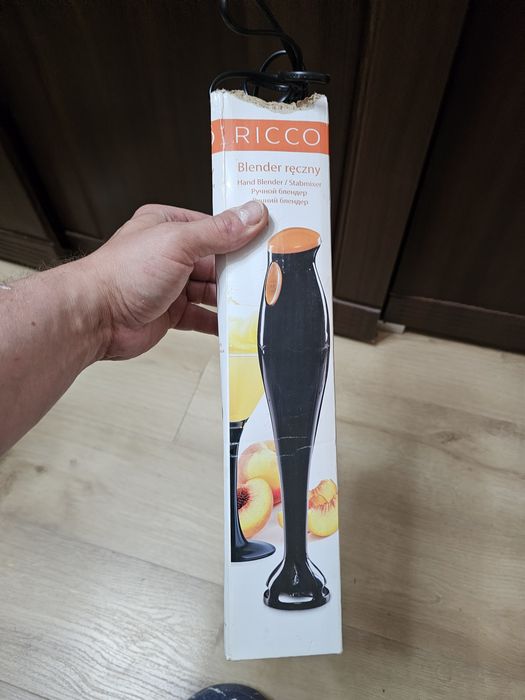 Sprzedam blender ręczny Ricco Hb1