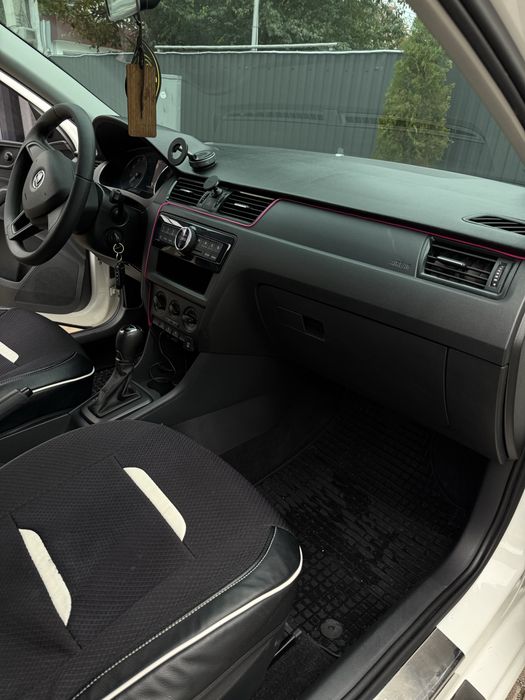 Skoda rapid 2016