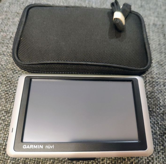 GPS навігатор Garmin nüvi 1300