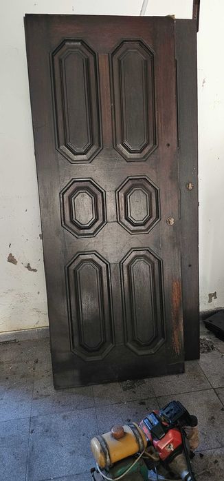 Portas madeira maciça