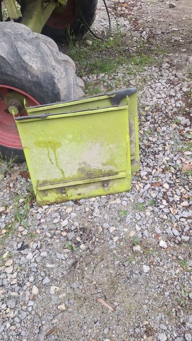 Kieszeń kosza sitowego pokrywa plew Claas Dominator 88 96 Mega 204 org