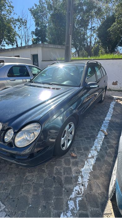 Mercedes w211 270CDI ANO 2004 — photo 2