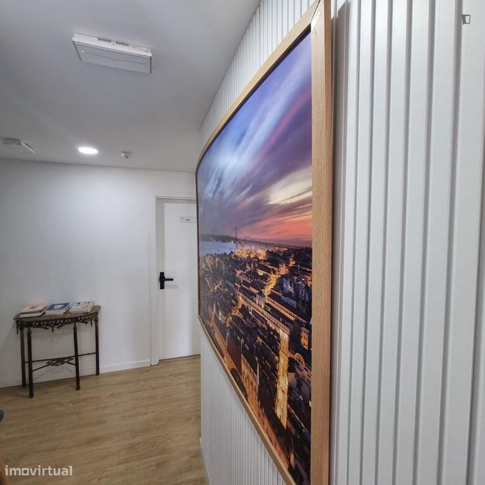 Quarto - localizado em Picoas Lisbon