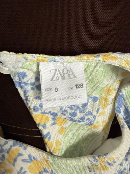 Плаття для дівчинки від Zara