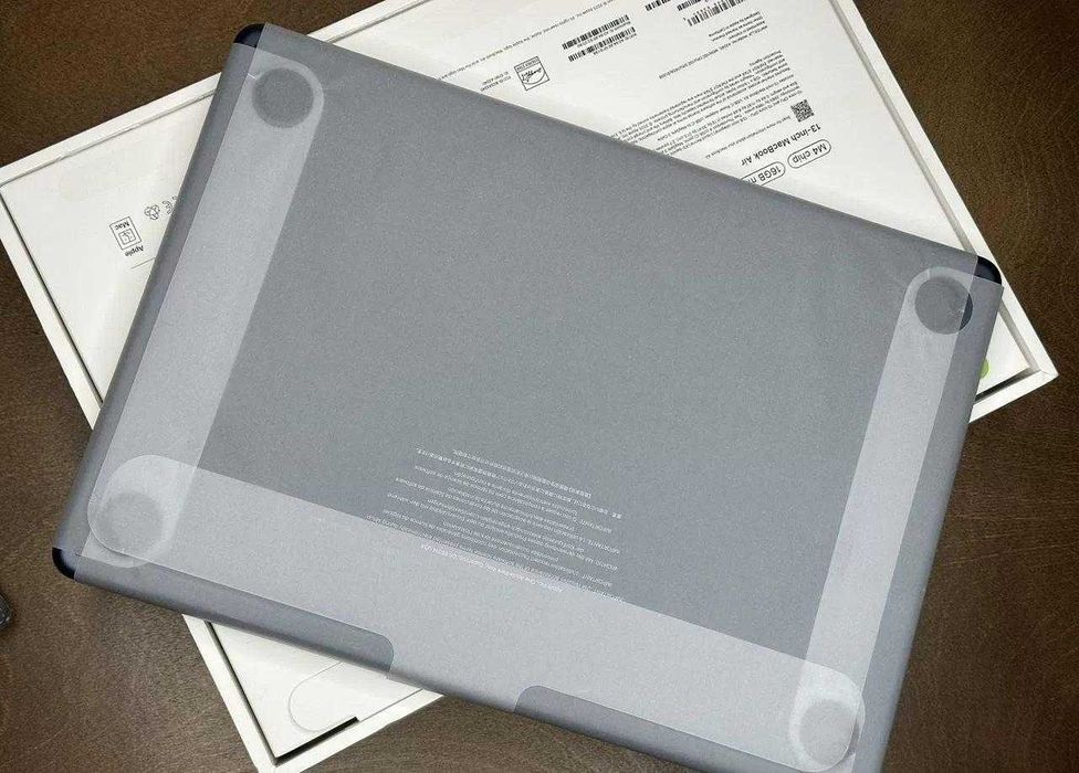 Macbook Air 13 M4 16 /512