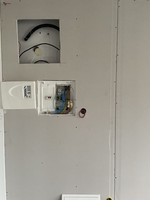 Eletricista trabalhos