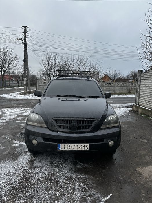 Продам кіа соренто 2.5 дизель 4х4 на повному бойовому ходу