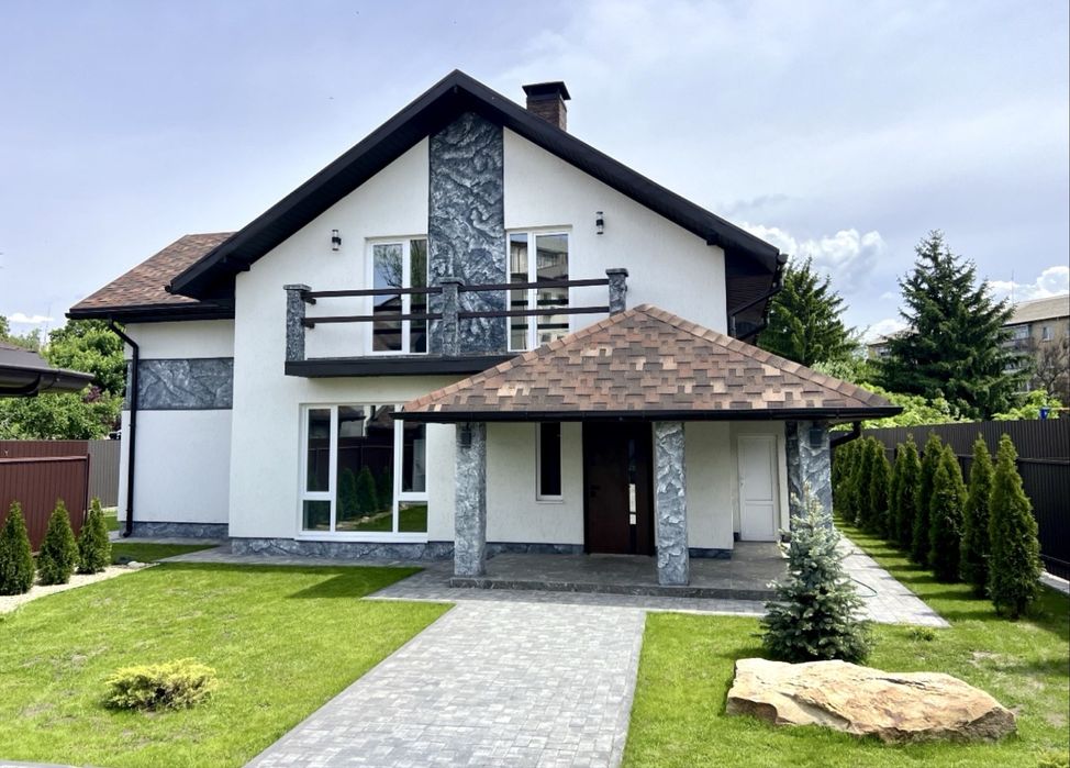 Самий центр м.Бориспіль будинок 165 м.кв.