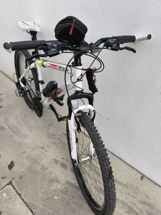 Bicicleta roda 26, quadro S