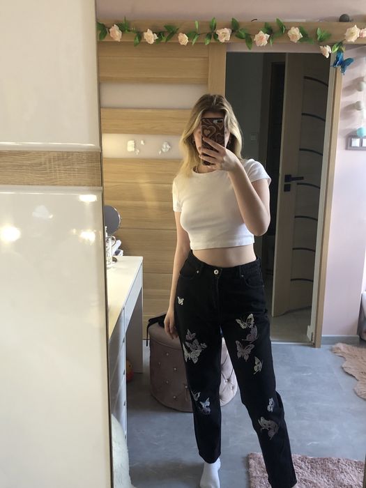 Spodnie z motylkami z wysokim stanem