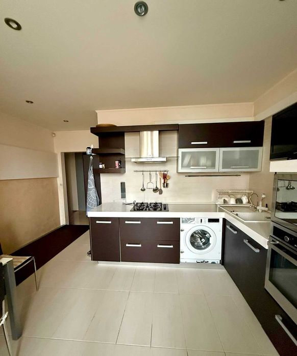 Продам Шикарну 2 квартиру   Петлюри 21 Термінал Бровари