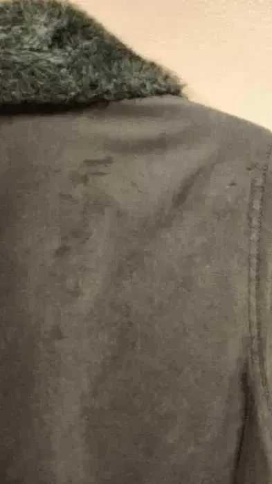 Casaco comprido de senhora, tamanho 46. Em bom estado