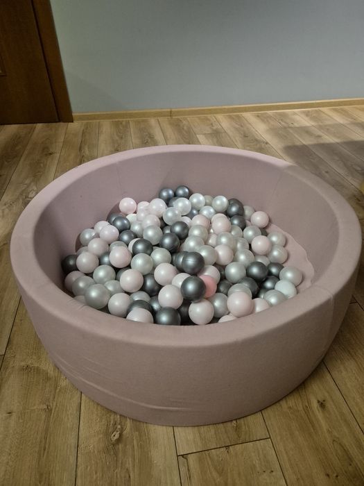 Basen z kulkami dla dzieci