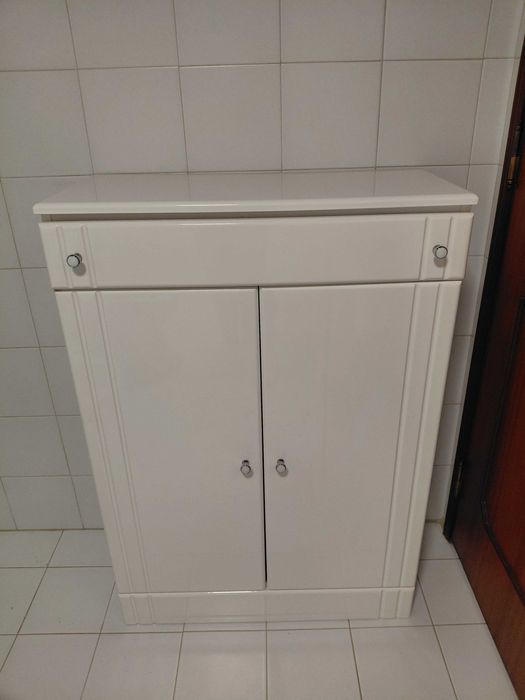 Armário para calçado