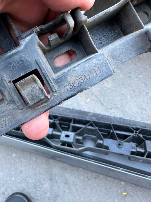 Накладка порога левого BMW 5 G30 Кронштейн накладки порога