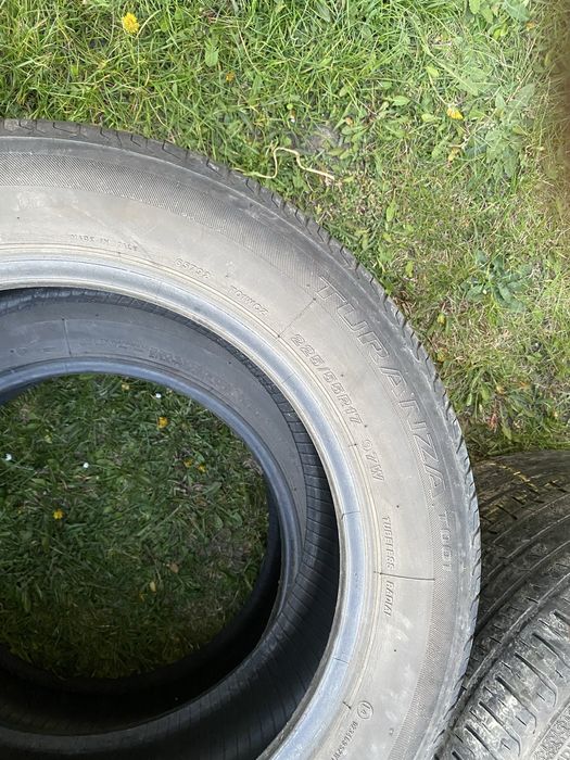 Komplet opon letnich 225/55 r17