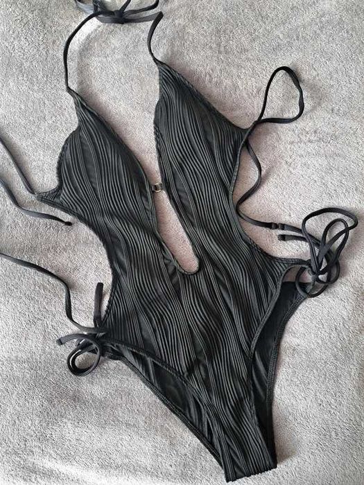 Stój kąpielowy jednoczęściowy, wiązany rozmiar S/36/8