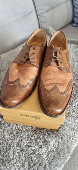 Buty męskie skórzane, brązowe, eleganckie.