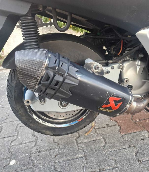 Yamaha X Max 125 Carta carro