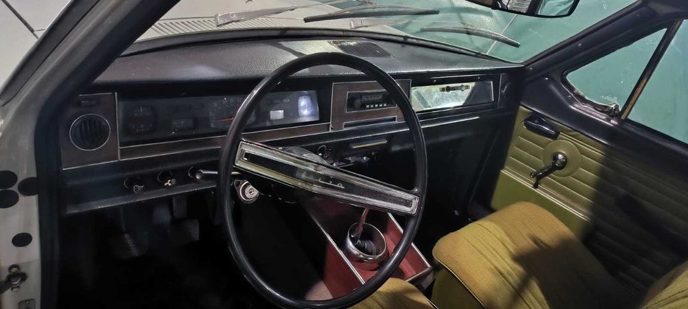 Волга    ГАЗ  24