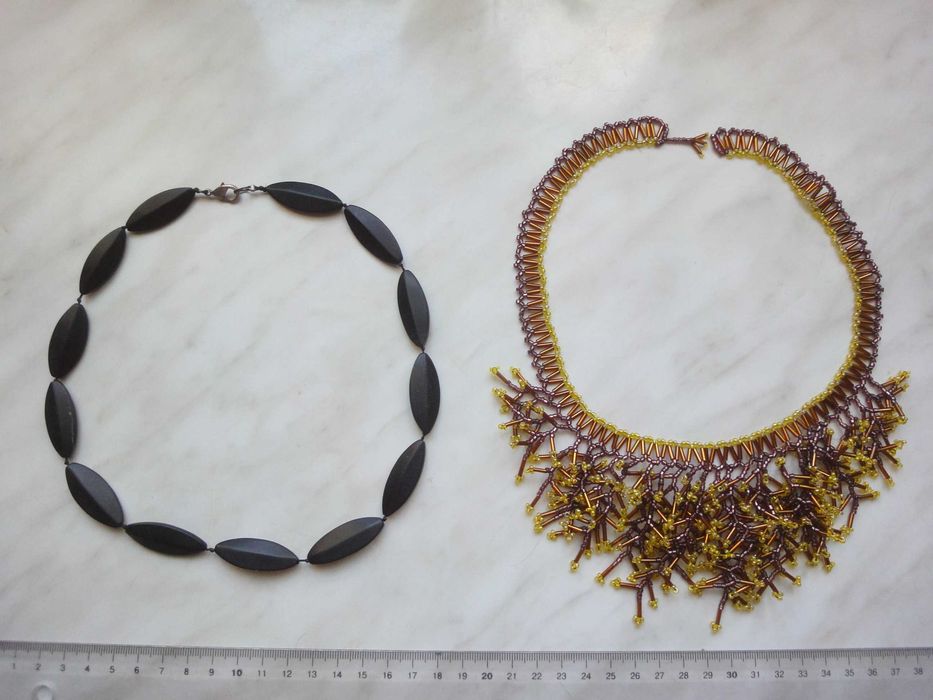 Самоцветы, другие камни и изделия.