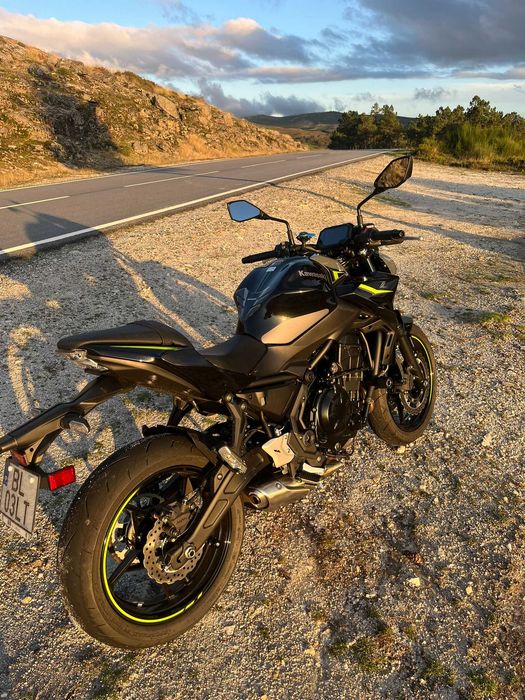 Kawasaki Z650 -Como Nova