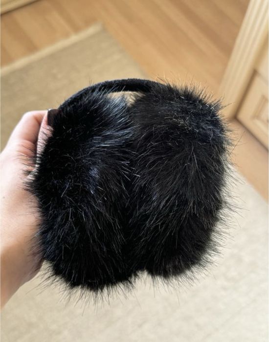 Нові теплі наушники