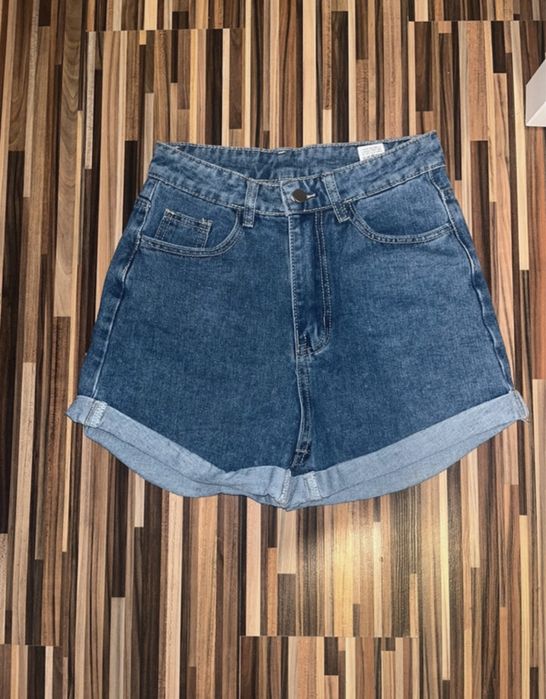 Krótkie spodenki shorty szorty jeans nowe