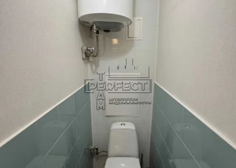 Продаж 1к квартири Івасюка (проспект) 17А / Ивасюка (проспект) 17 А