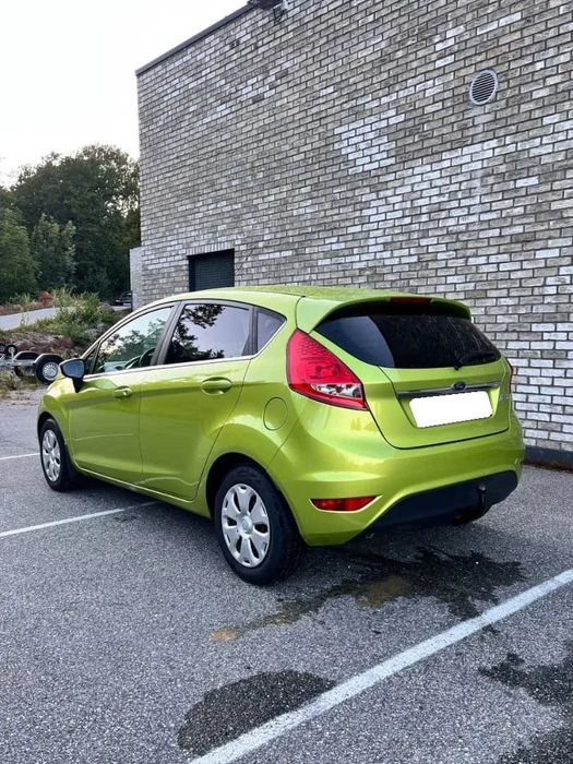 Ford Fiesta530747721284986883