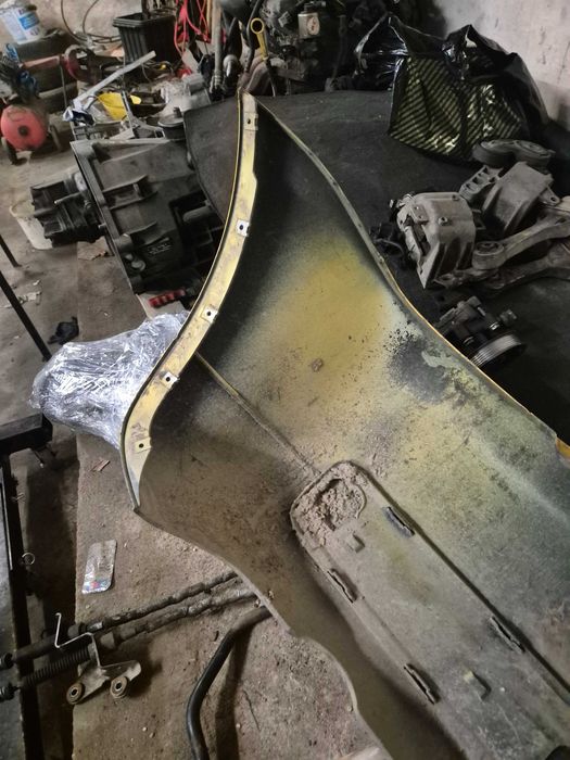 audi s3 8l zderzak tył srebrny żółty