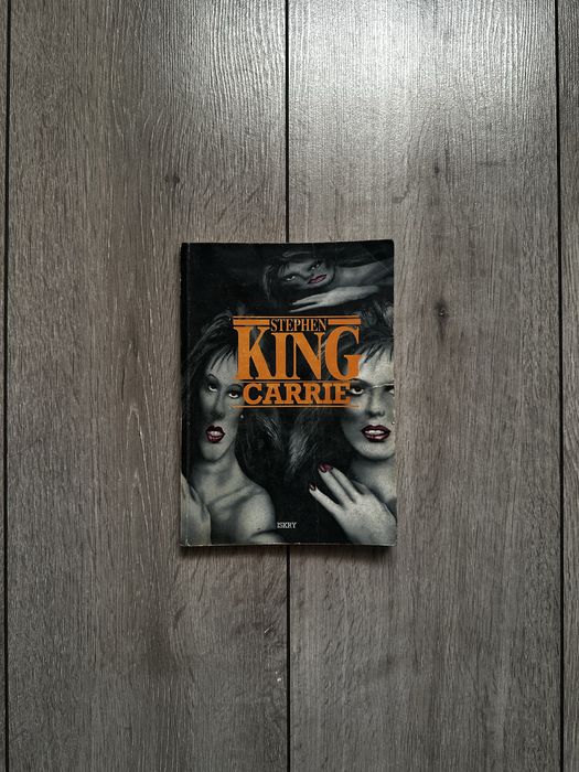 ,,Carrie" Steven King