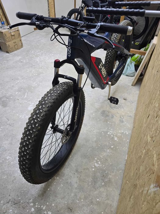 Bicicleta elétrica com rodas largas ENZO